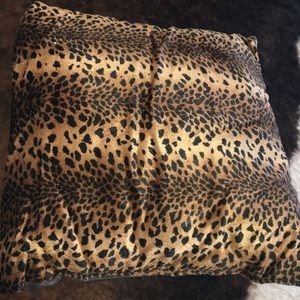 Cheetah Leopard  🐆 Pillow